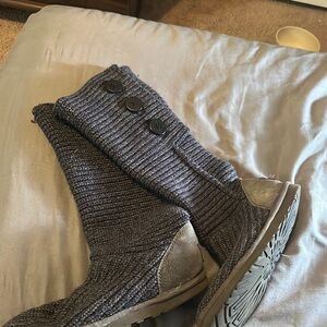 UGG Gray Winter Knit Boots with Rubber Sole